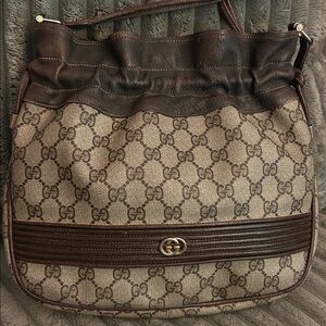 Gucci Vintage 70s Crossbody Bag GG Monogram Camera Bucket Shoulder Bag 1970s